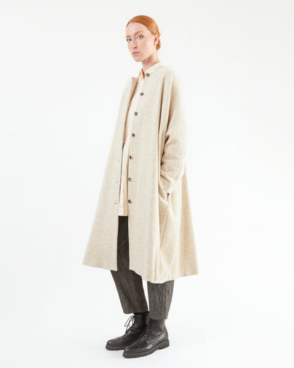 Apuntob Heavy Virgin Wool Coat in Natural