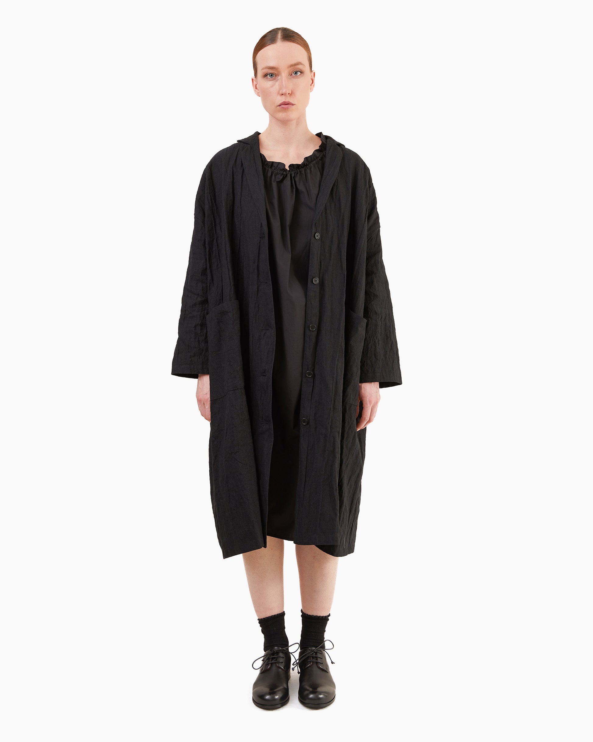 Apuntob Cotton/Linen Coat in Black