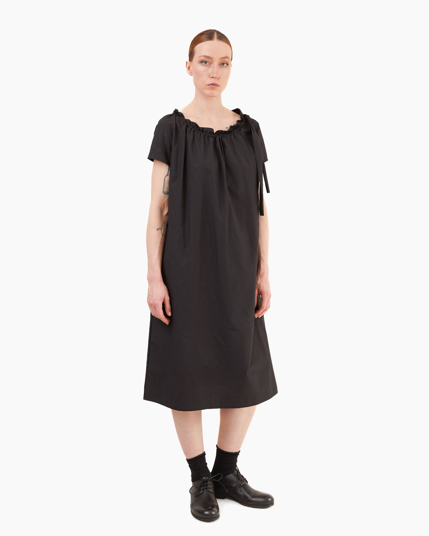 Apuntob Cotton Dress in Black