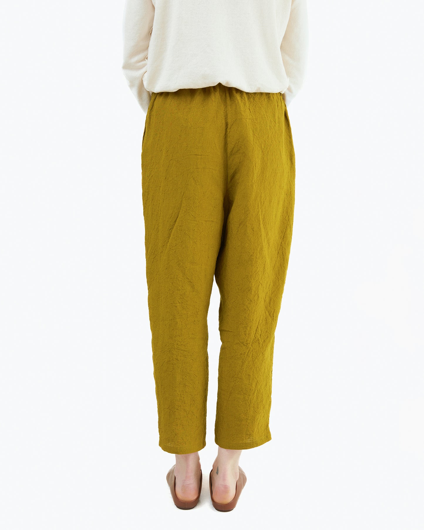 Apuntob Linen Trousers in Oil