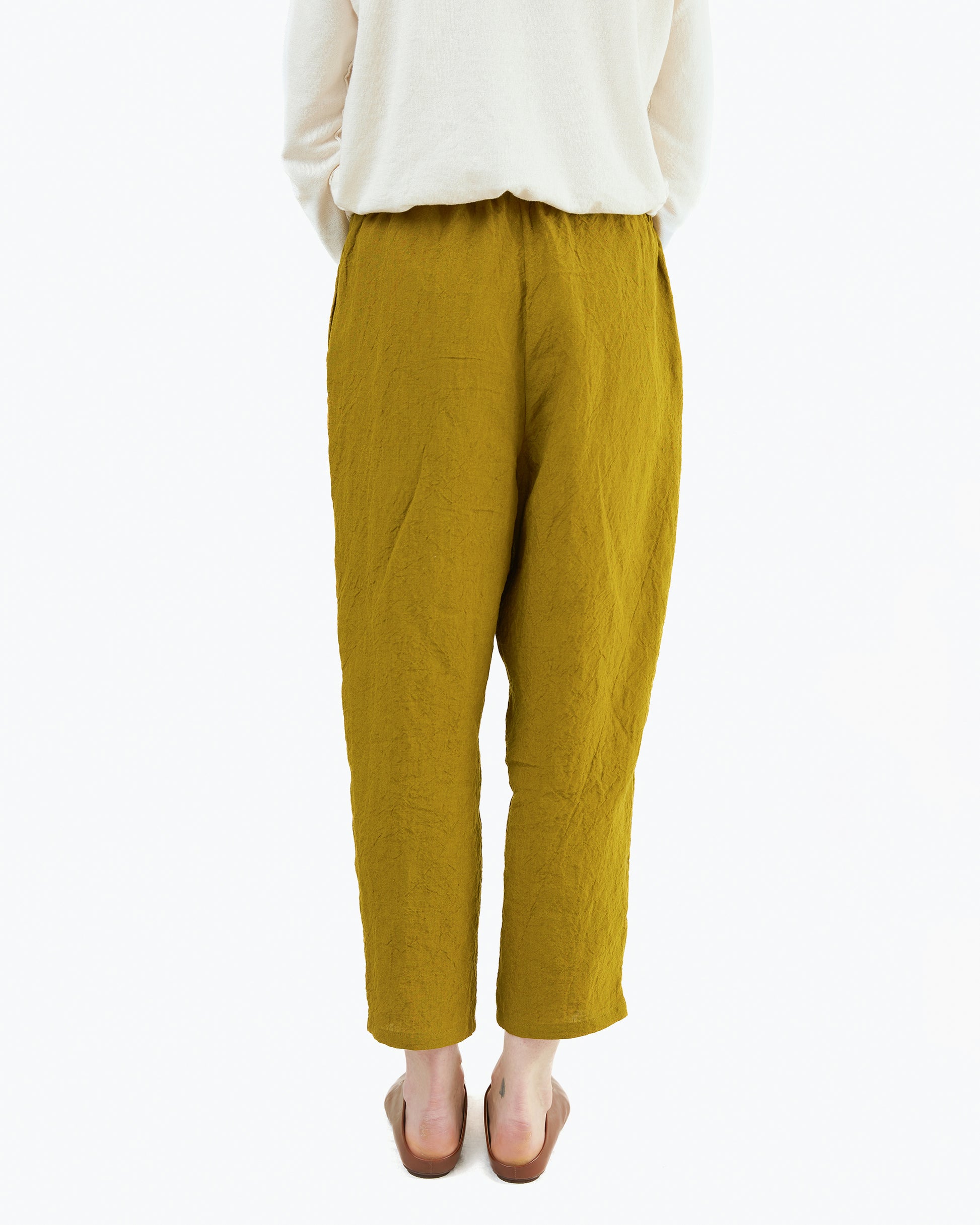 Apuntob Linen Trousers in Oil