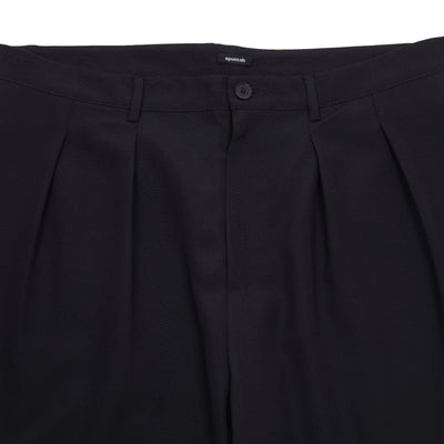 Apuntob Pleated Trousers in Black