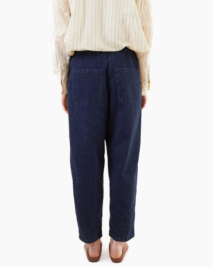 Apuntob Cropped Linen Trousers in Abyss