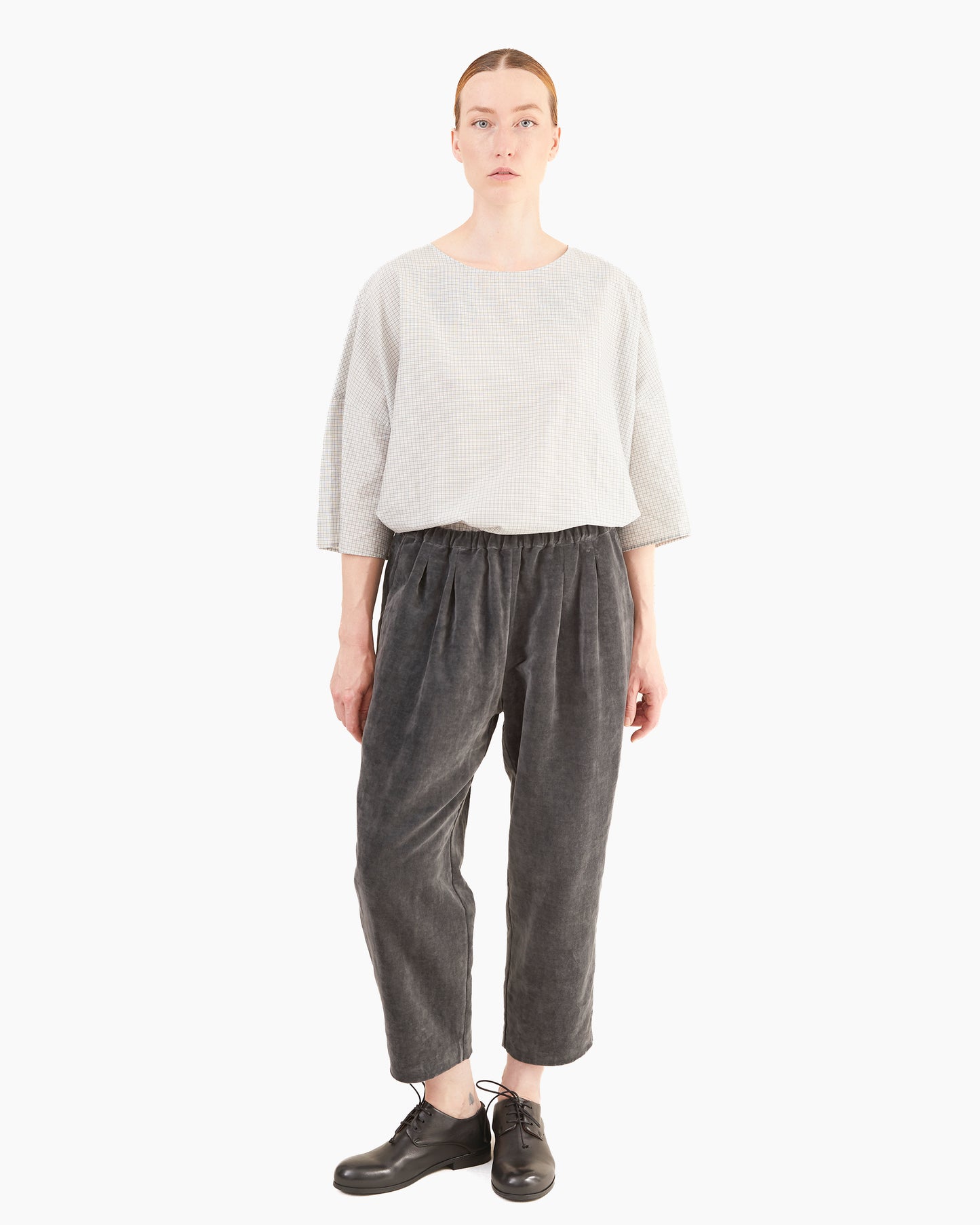 Apuntob Cotton/Linen Velvet Trousers in Cement