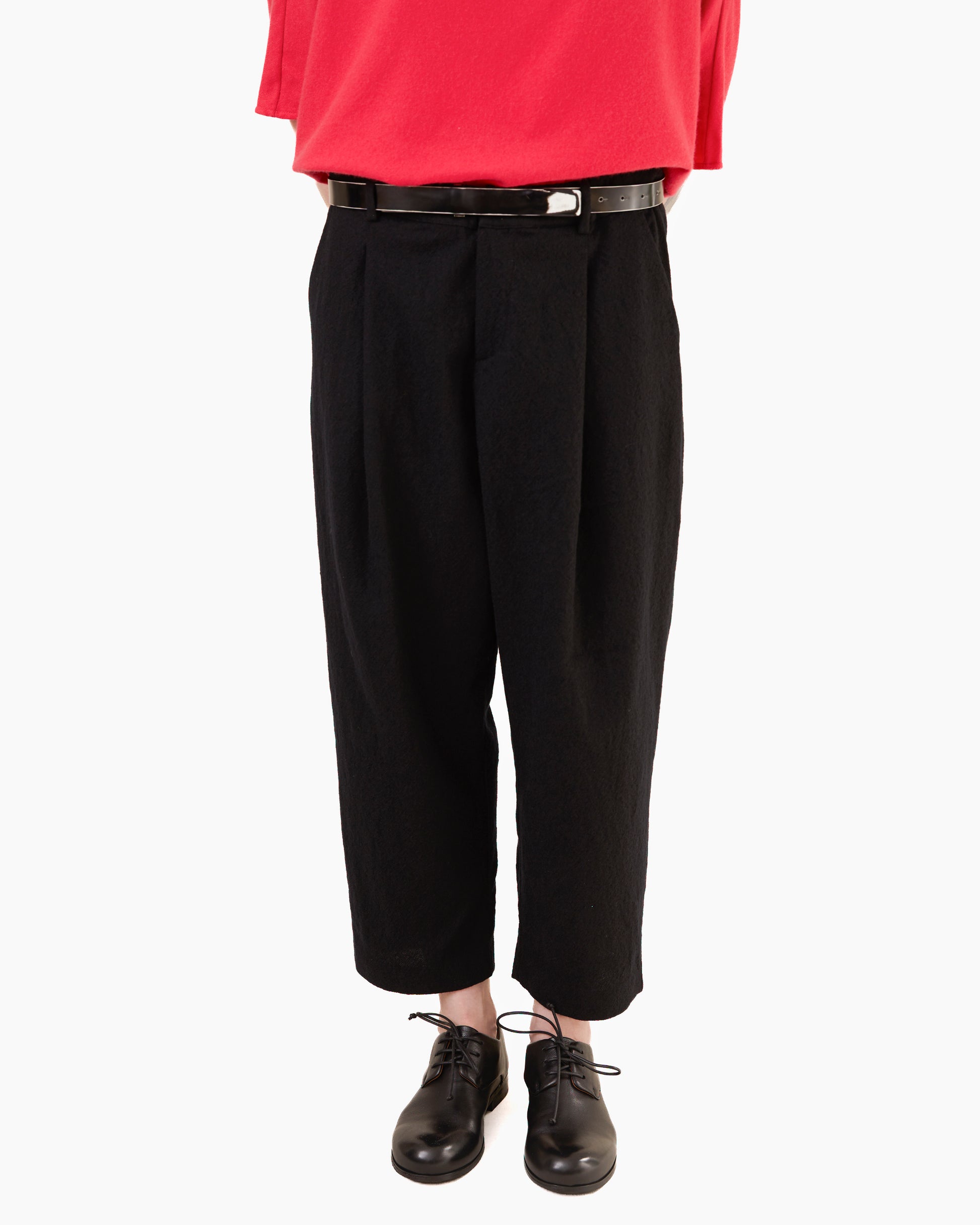 Apuntob Pleated Wool Trousers in Black