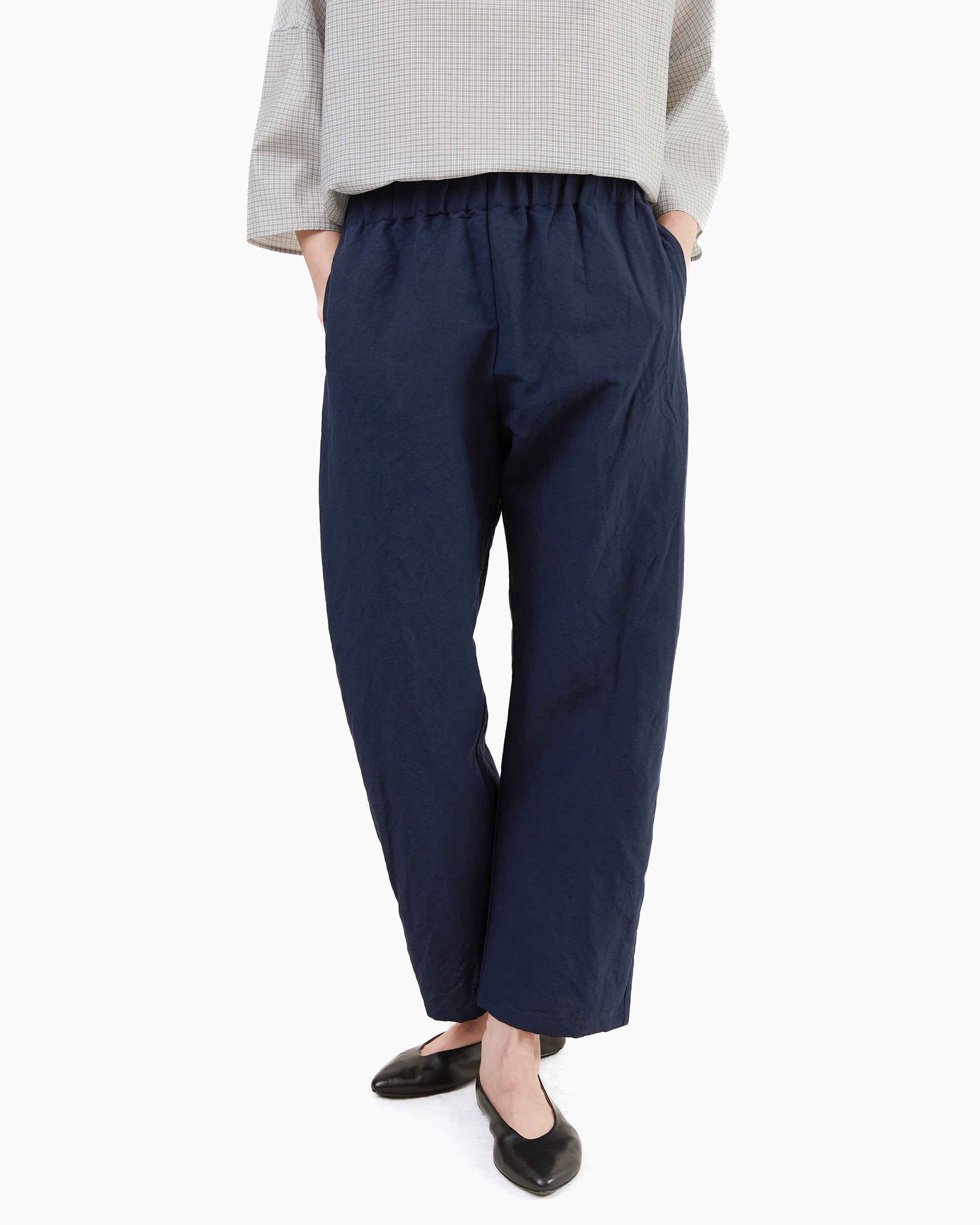 Apuntob Linen Blend Trousers in Abyss