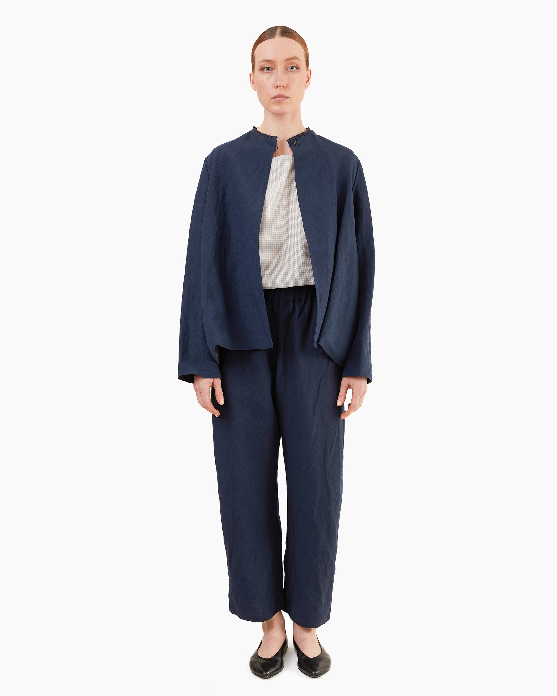 Apuntob Linen Blend Trousers in Abyss