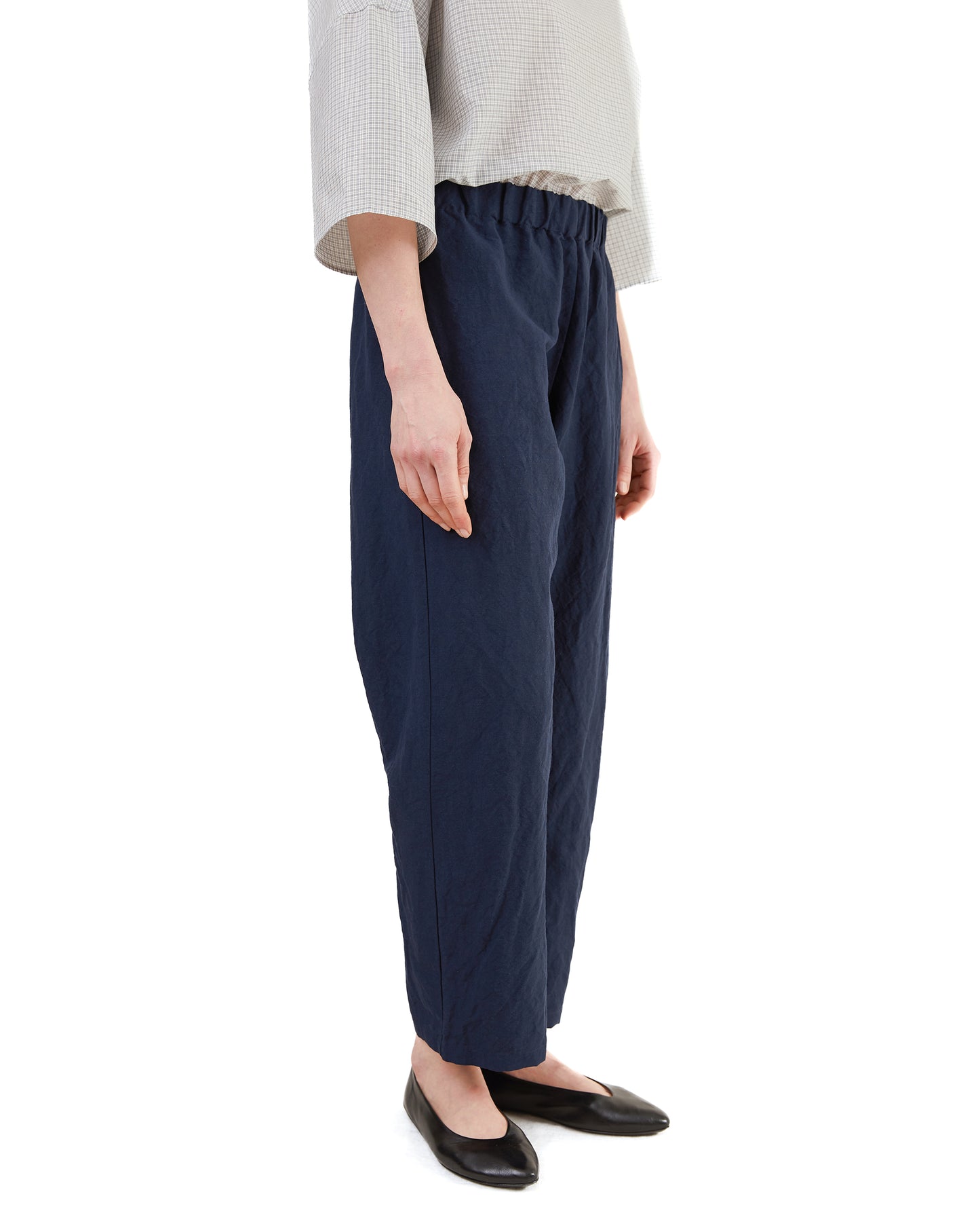 Apuntob Linen Blend Trousers in Abyss