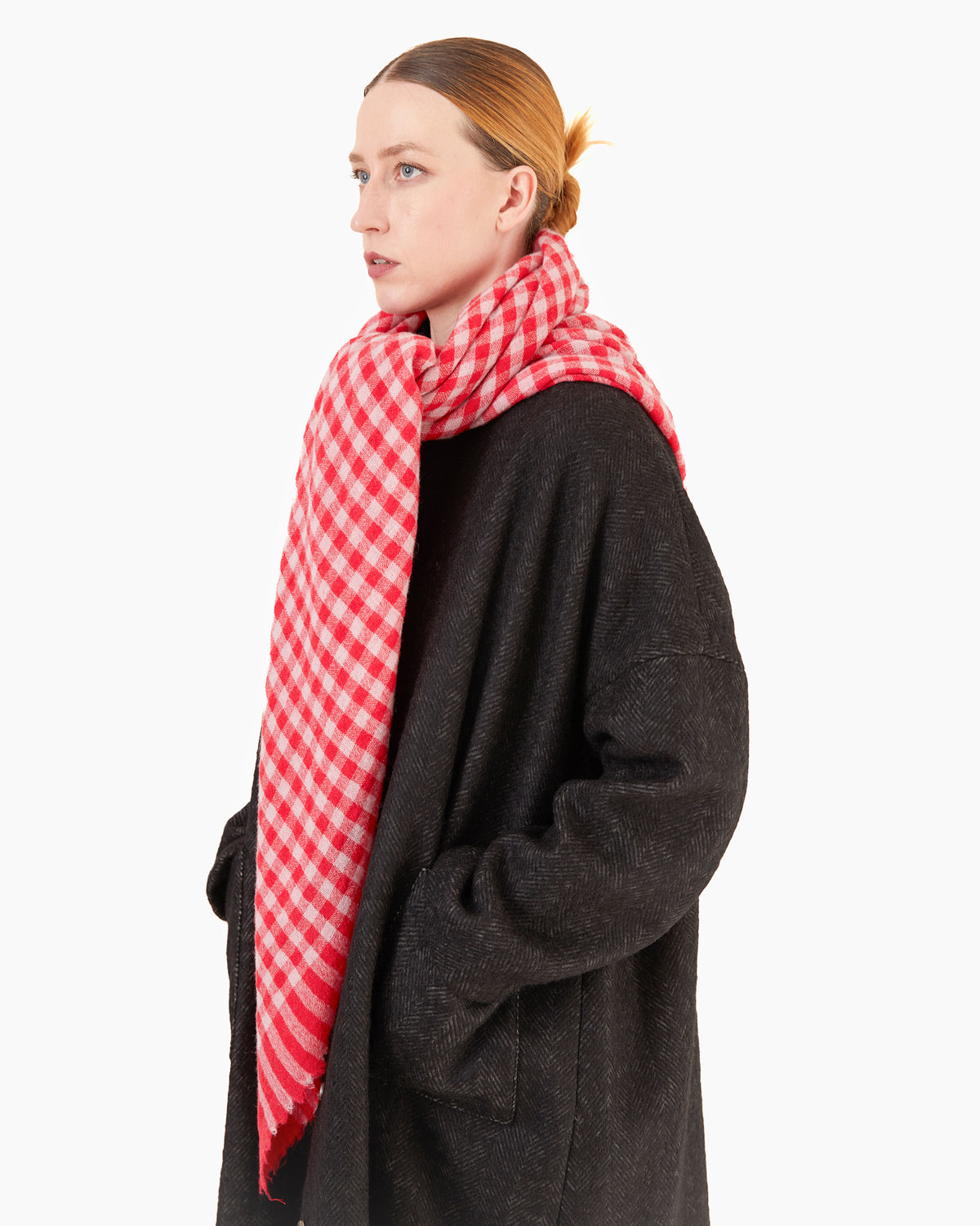 Apuntob Big Square Cashmere Scarf in Raspberry Check
