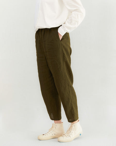 Apuntob Linen Trousers in Military Green