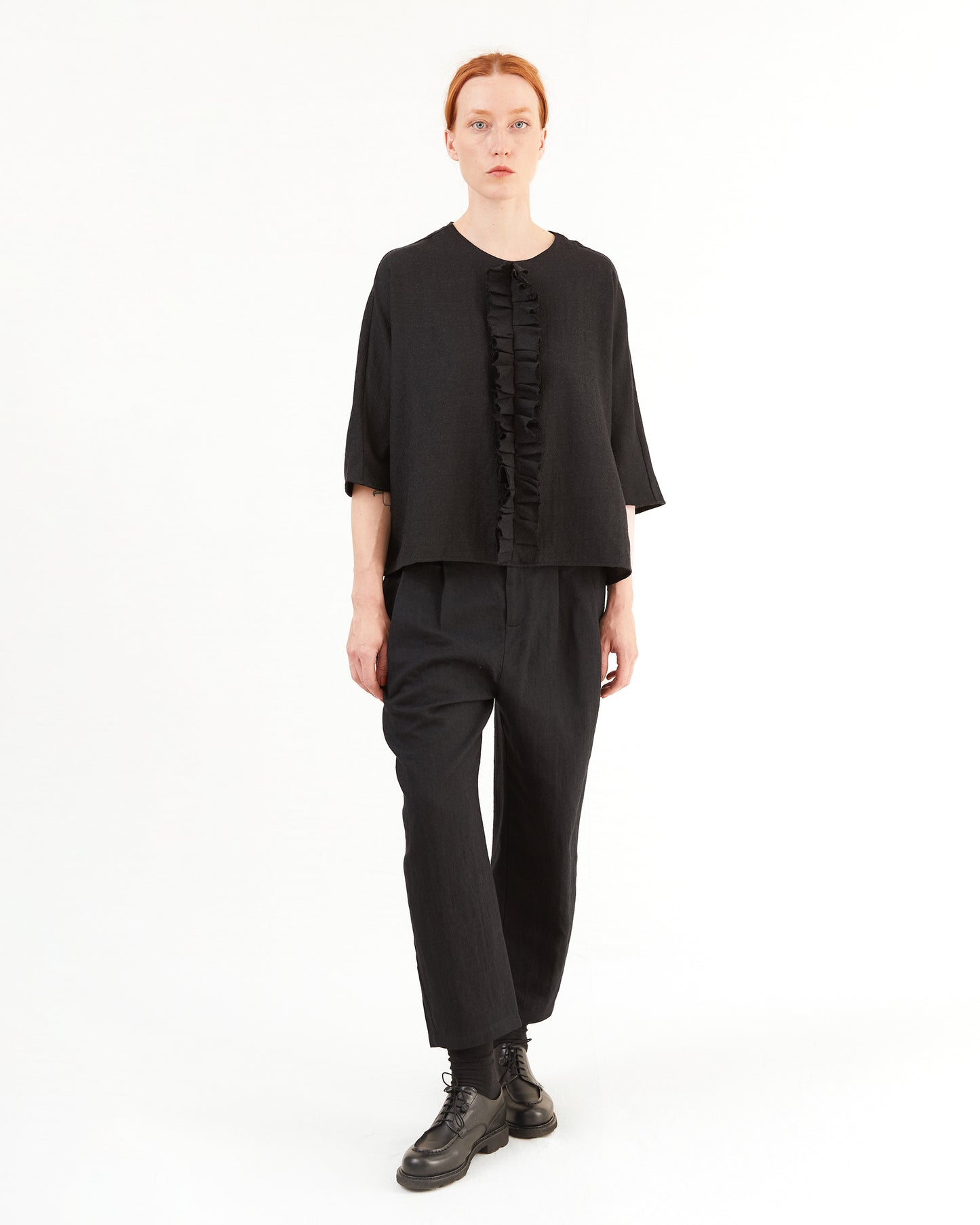 Apuntob Pleated Wool Trousers in Black