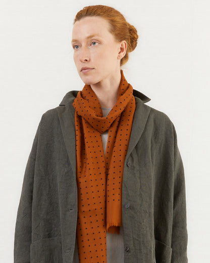 Begg & Co Wispy Hanover Cashmere Scarf in Sienna/Black