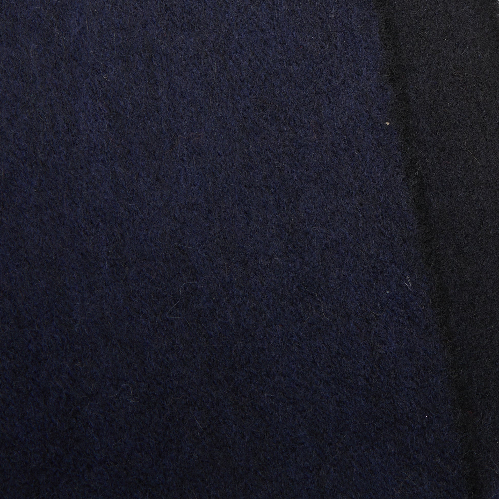 Begg & Co Arran Cashmere Scarf in Navy/Black
