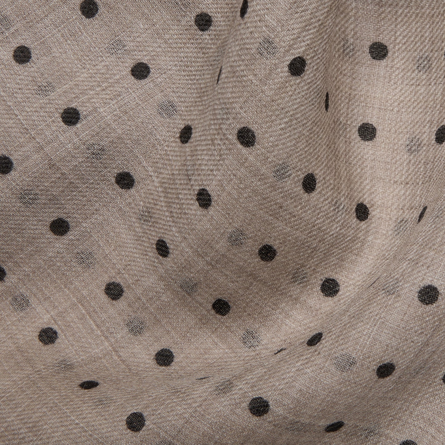 Begg & Co Wispy Hanover Cashmere Scarf in Dark Natural