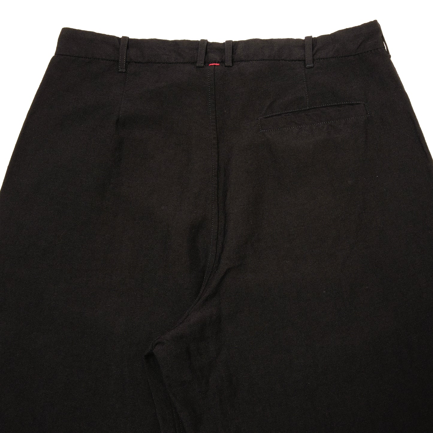 Casey Casey Hiroshi Pant in Black. Relaxed fit casual trouser with flap pockets.