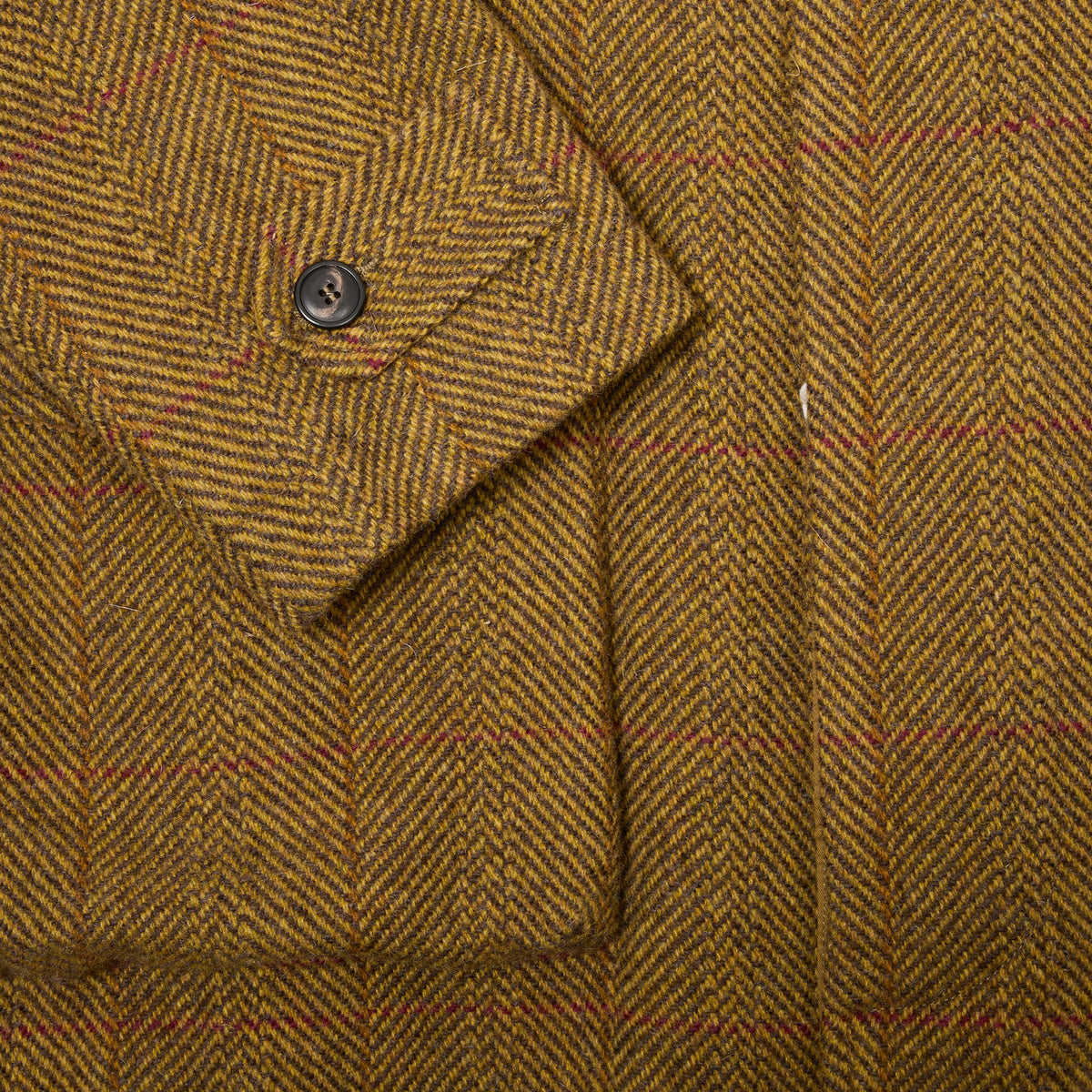 East Harbour Surplus Yardley Raglan Coat in Mustard-Brown Herringbone