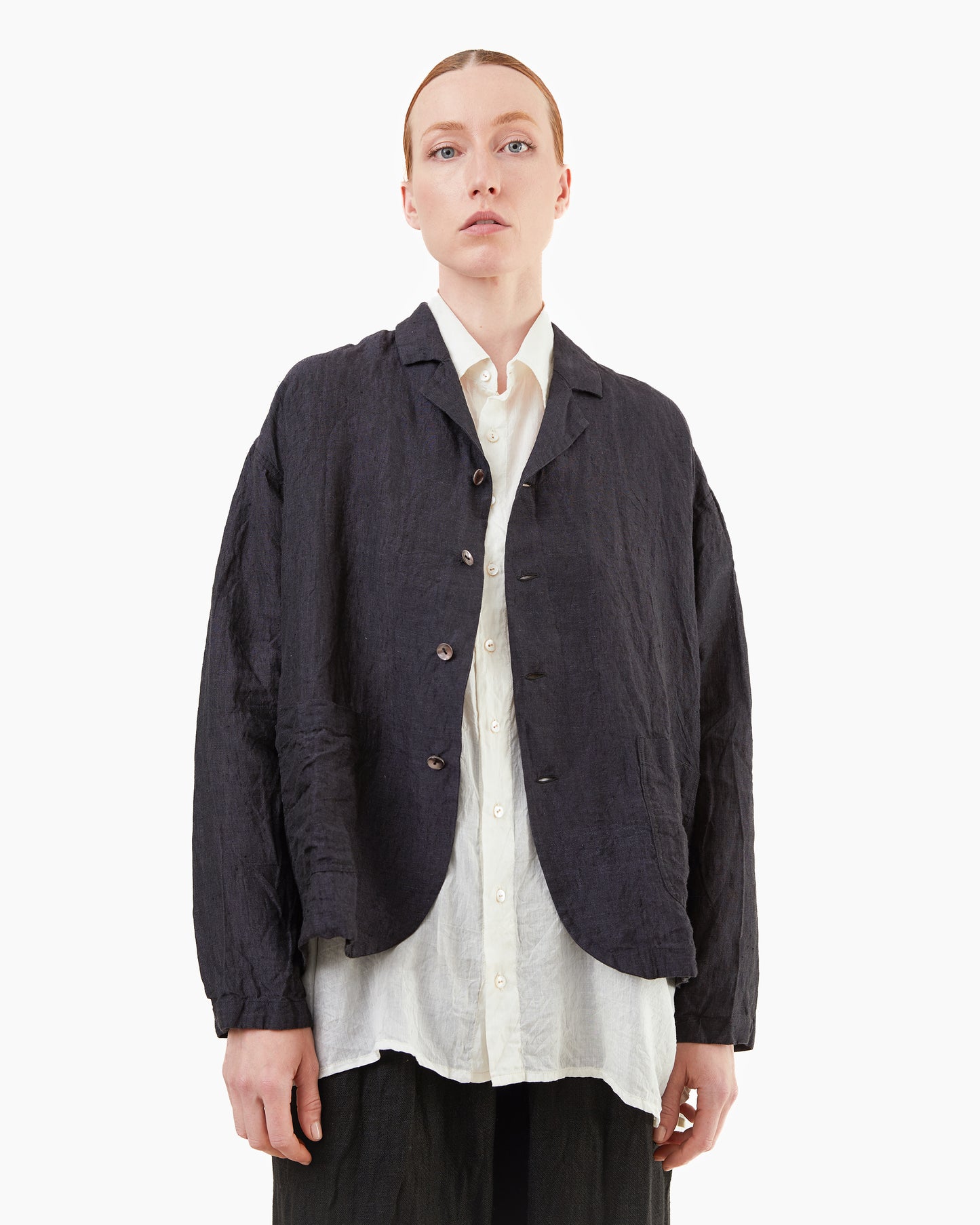 Guptiha 60's Linen Jacket in Black