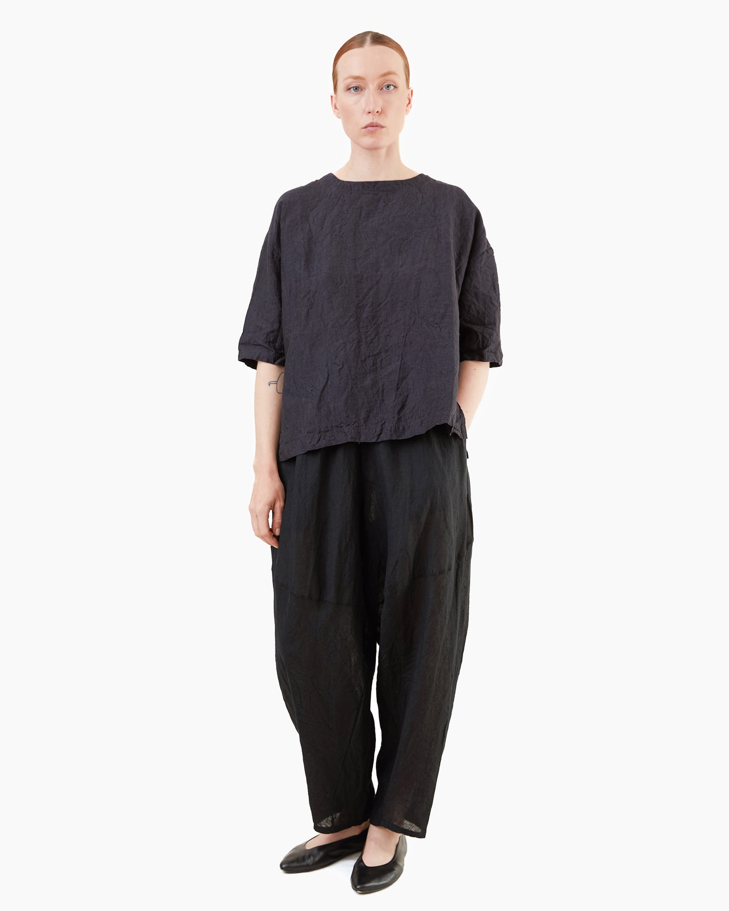 Guptiha Teori Linen 60 Shirt in Black