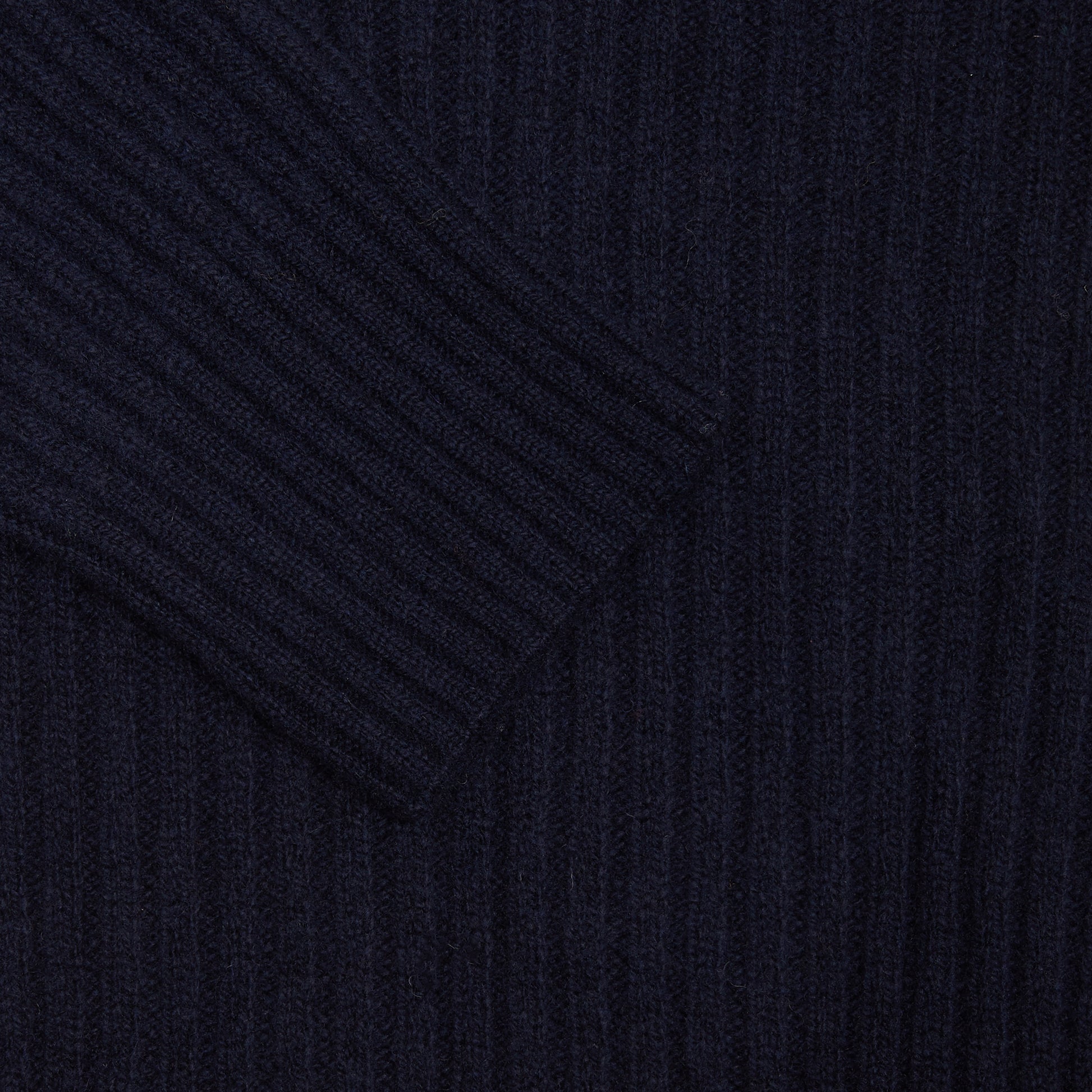 Harley Ribbed Rollneck Lambswool Jumper in Nero Navy