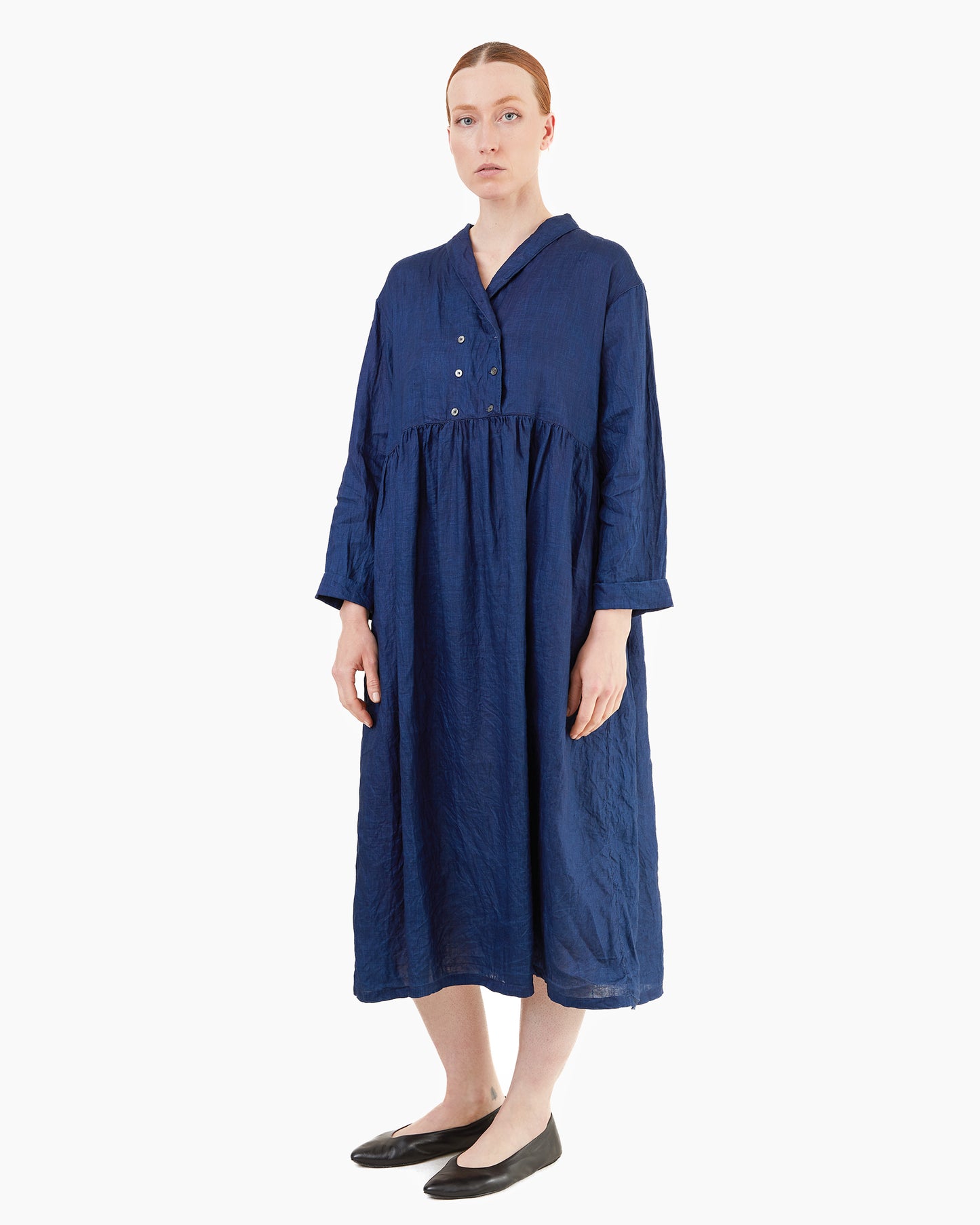 Antiquités Linen Dress in Indigo