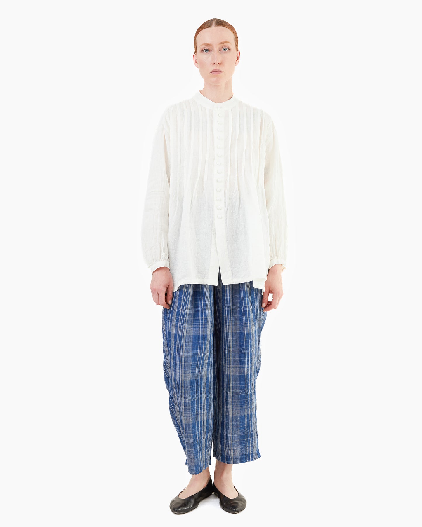 Antiquités Check Linen Pants in Indigo