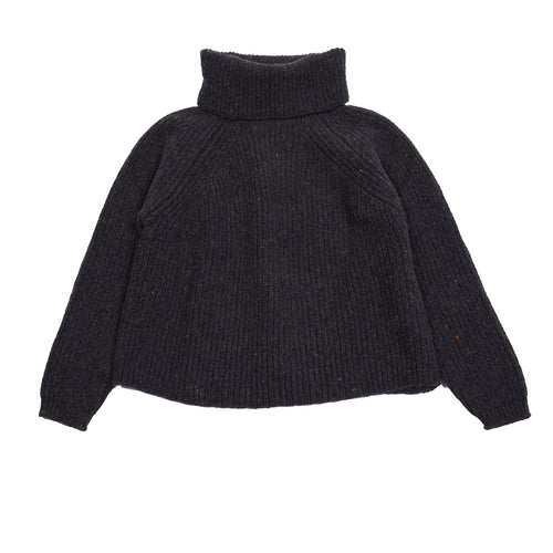 Inis Meáin Women's Cropped Boatbuilder Jumper in Carbone