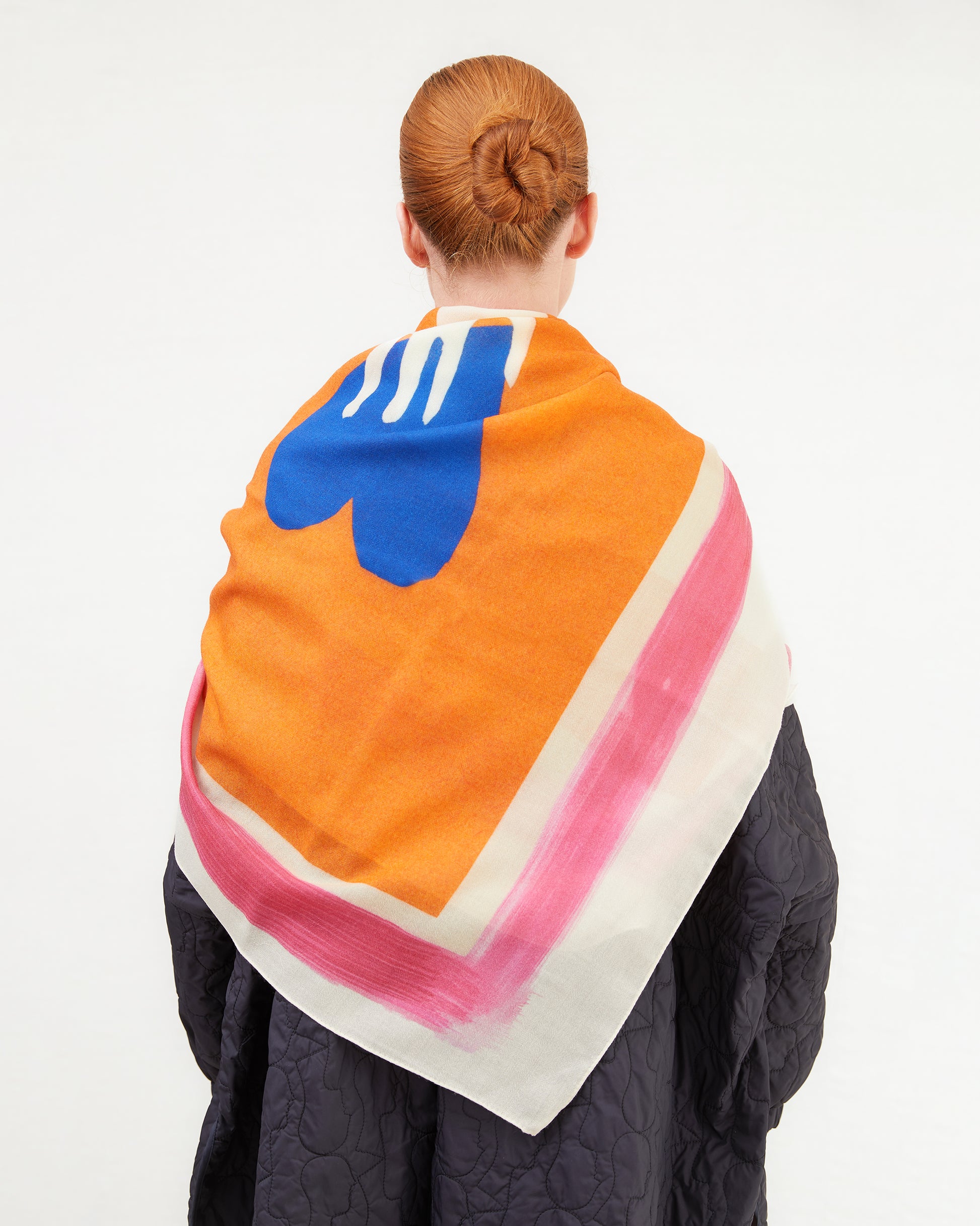 KONRAD Cri Scarf in Love Orange Print