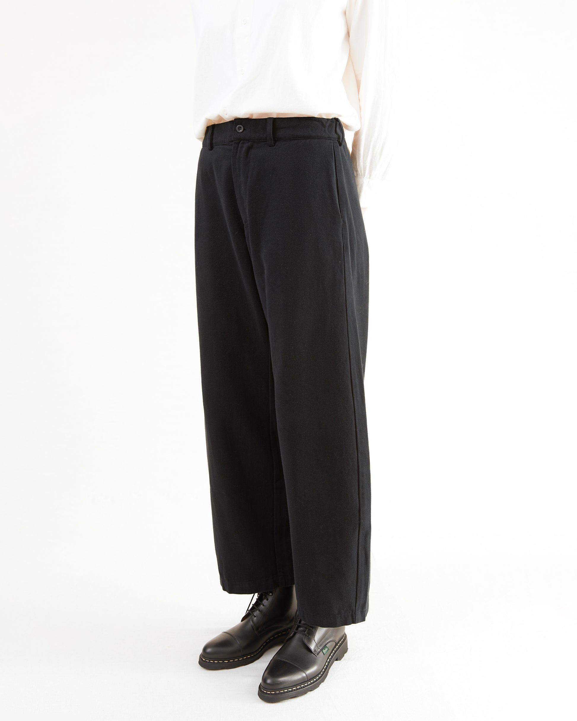 Labo.Art Women's Bum Mel Pant in Black