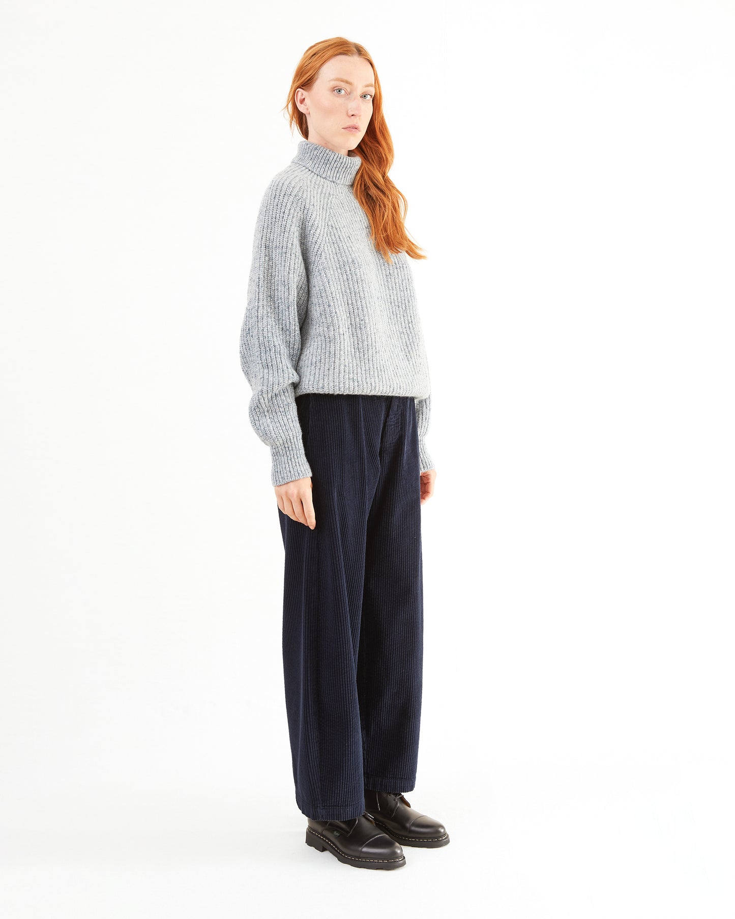 Labo.Art Women's Bum Velluto Pant in Atlantic