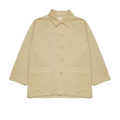 Woven cotton/linen jacket with full button closure, shirt-style collar, two front patch pockets, and a raglan sleeve. This style has a wide, oversized cut for volume.  84% Cotton, 16% Linen.