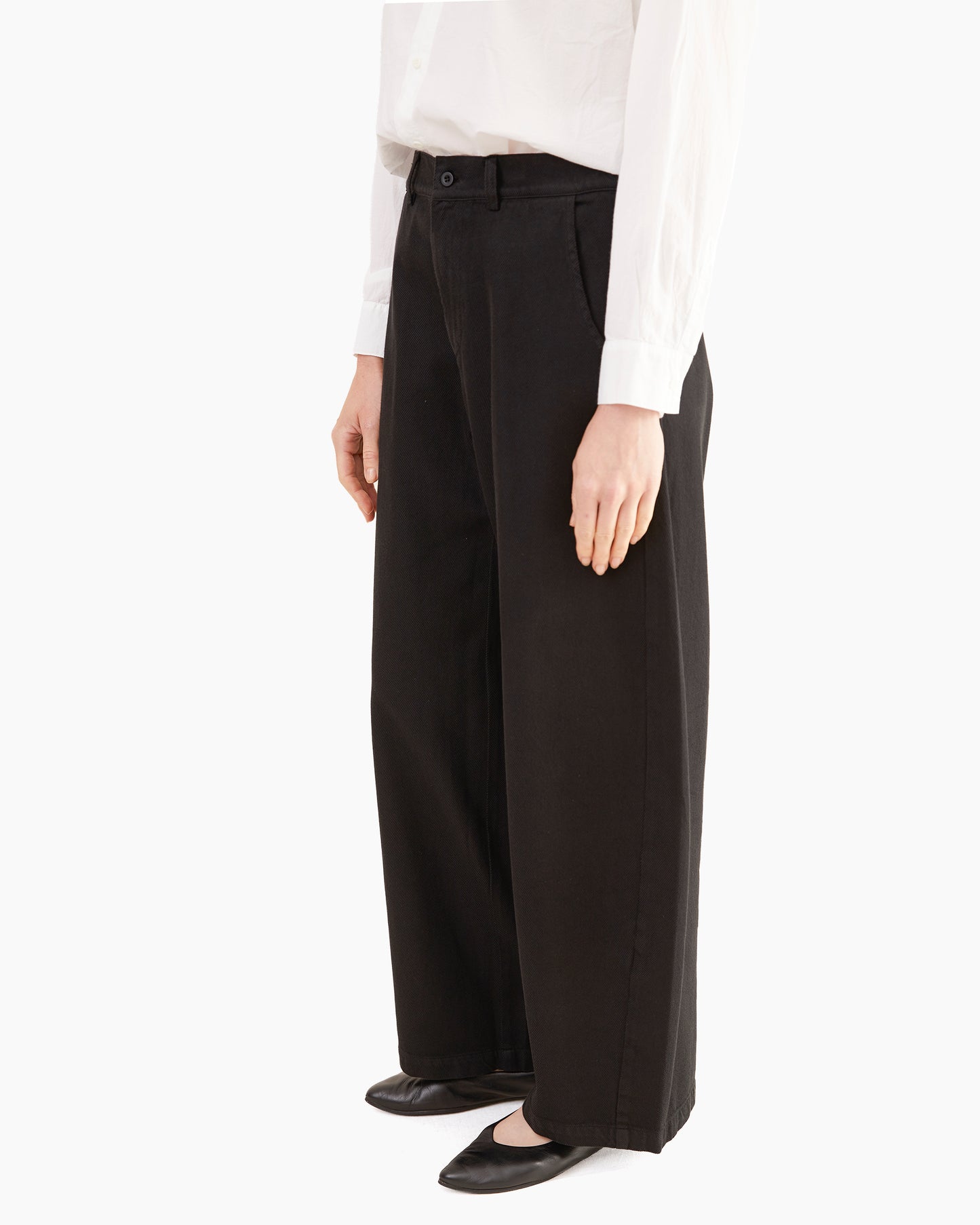 Labo.Art Women's Sbam Bonnie Pant in Black