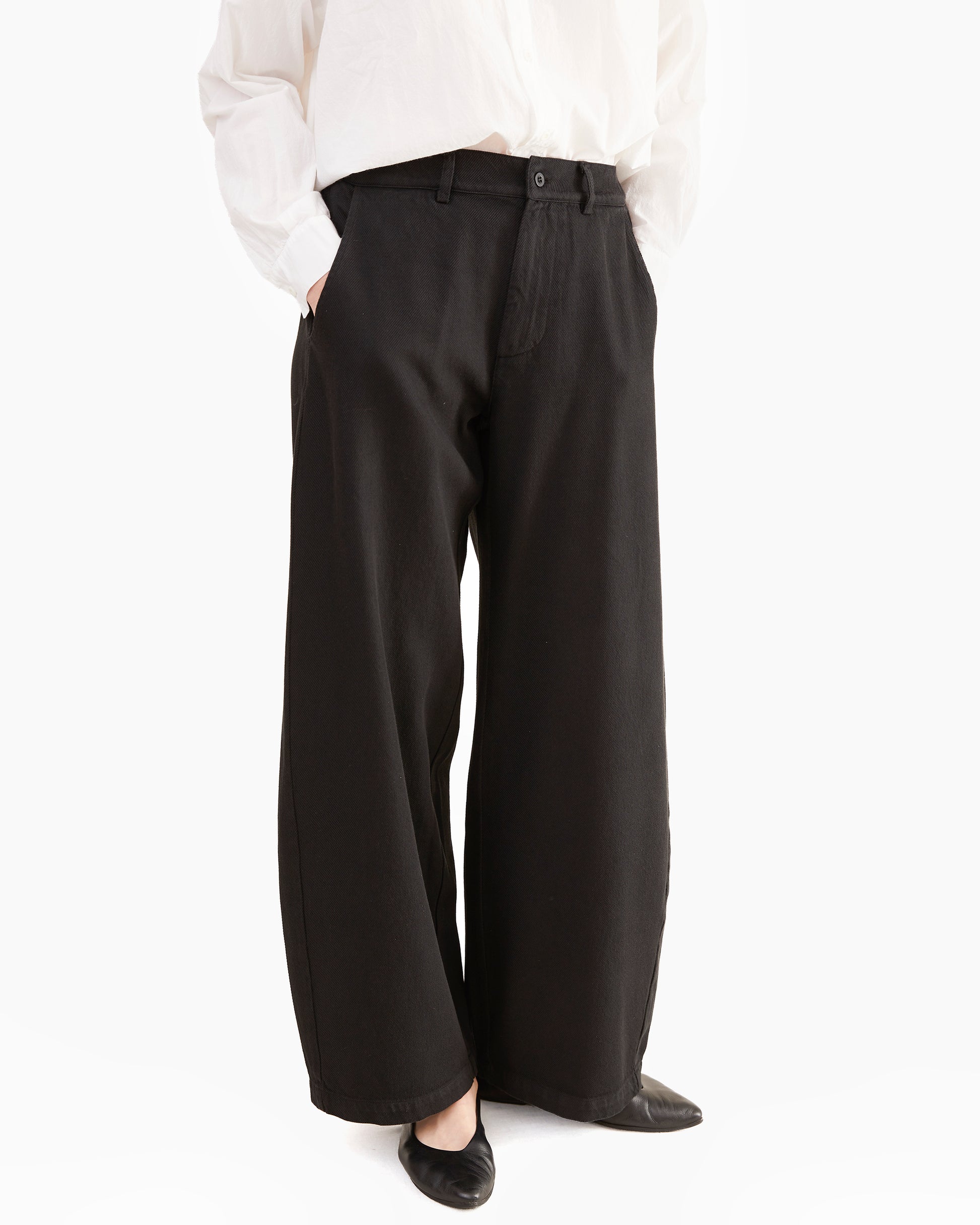 Labo.Art Women's Sbam Bonnie Pant in Black