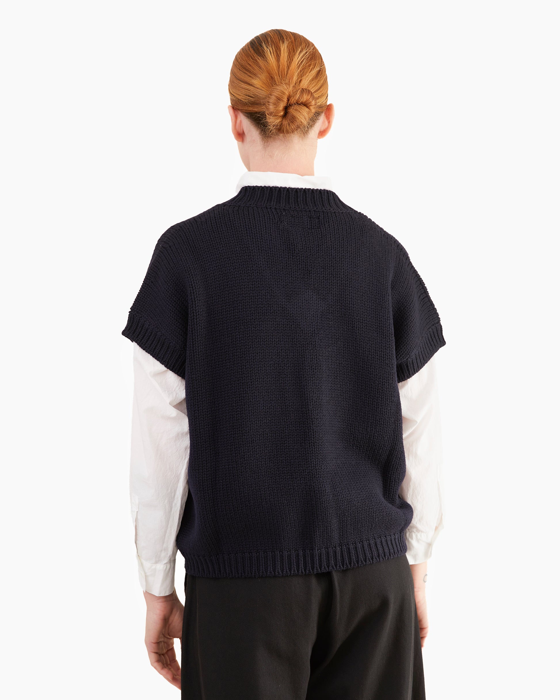 Labo.Art Women's Finferlo V-Neck Knitted Vest in Atlantic