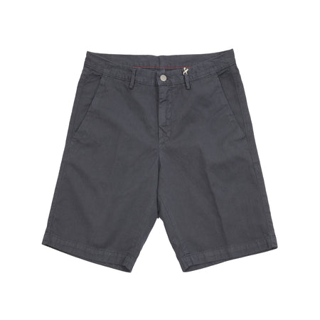 Vela shorts in soft light cool cotton and linen blend.  72% Cotton / 28% Linen.  Made in Italy. 
