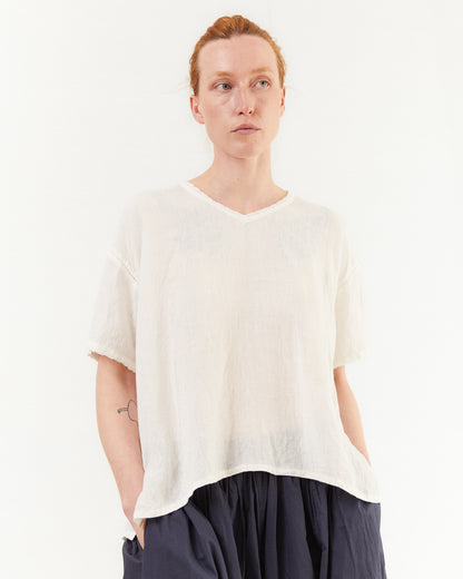 Maison De Soil V-Neck Lace Short Sleeve Pullover in White