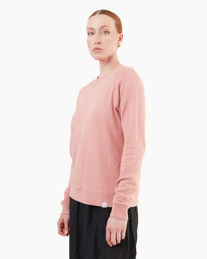 Merz b Schwanen Women's Relaxed Raglan Sweatshirt in Rosewood