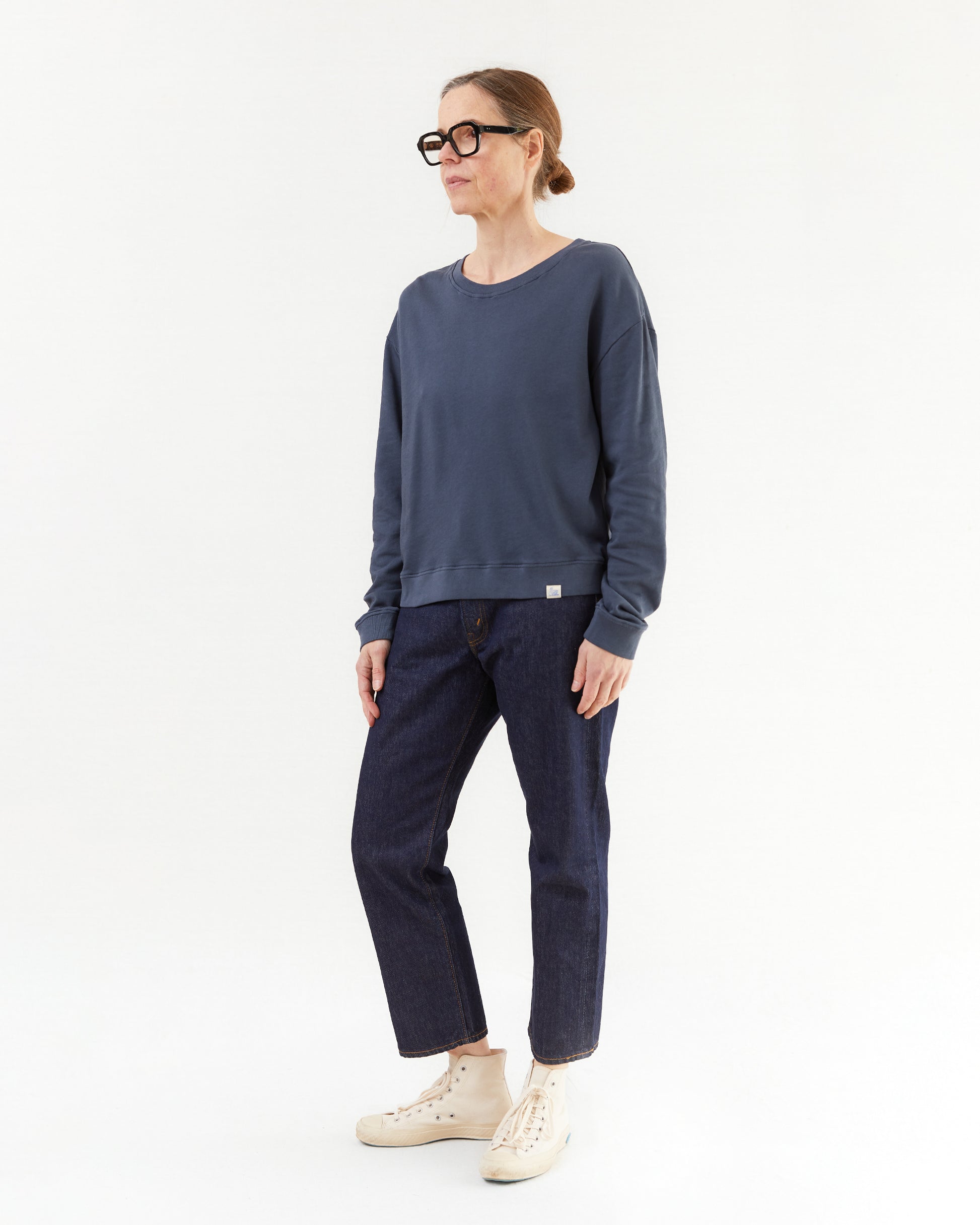 Merz b Schwanen Women's Cropped Sweatshirt in Denim Blue