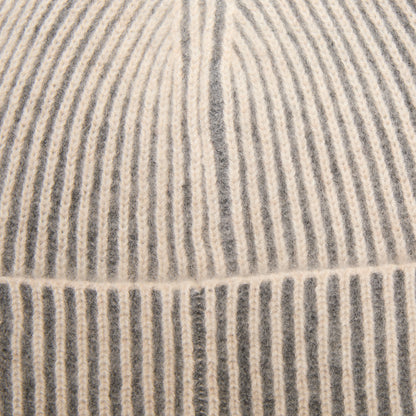 Oats & Rice Cashmere Ribbed Beanie in Grey