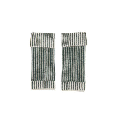 Oats & Rice Cashmere Ribbed Fingerless Hand Warmers in Green