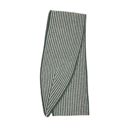 Oats & Rice Cashmere Spindle Scarf in Green