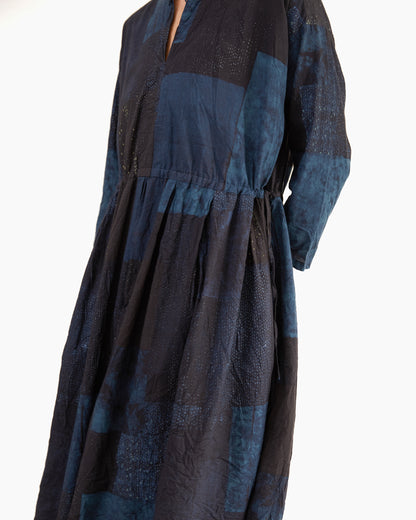 Pas de Calais Cotton Tsugihagi Print Dress in Navy