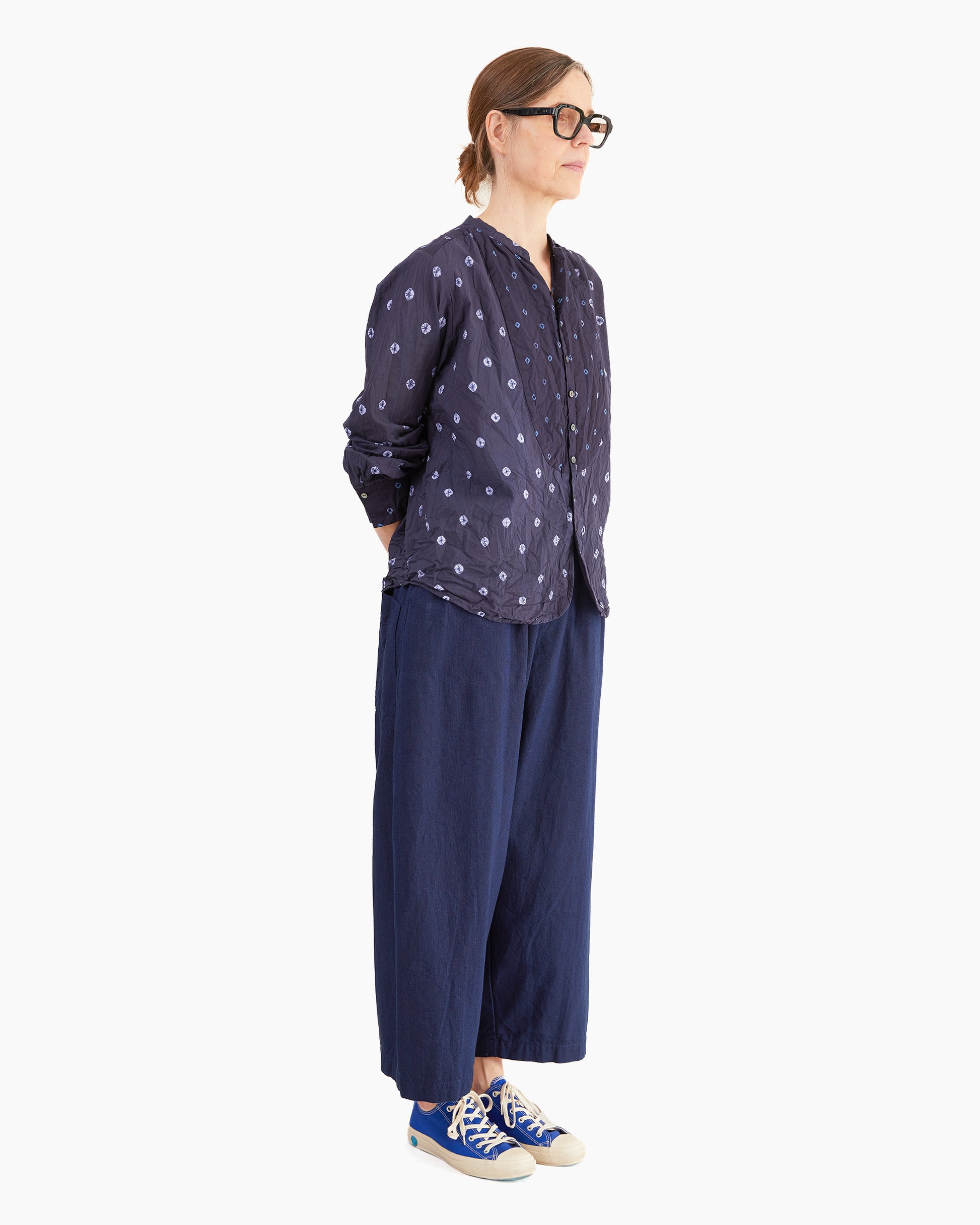 Pas de Calais Yarn Dye Oxford Relaxed Pants in Indigo