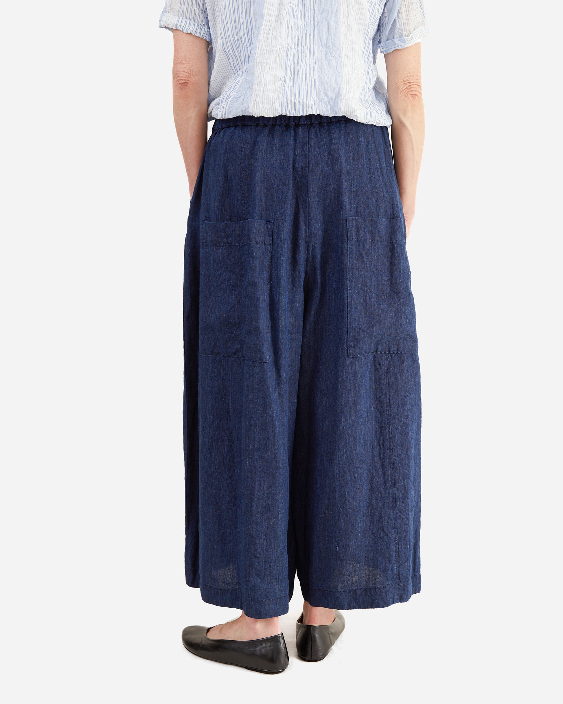 Pas de Calais Yarn Dye Oxford Relaxed Pants in Indigo