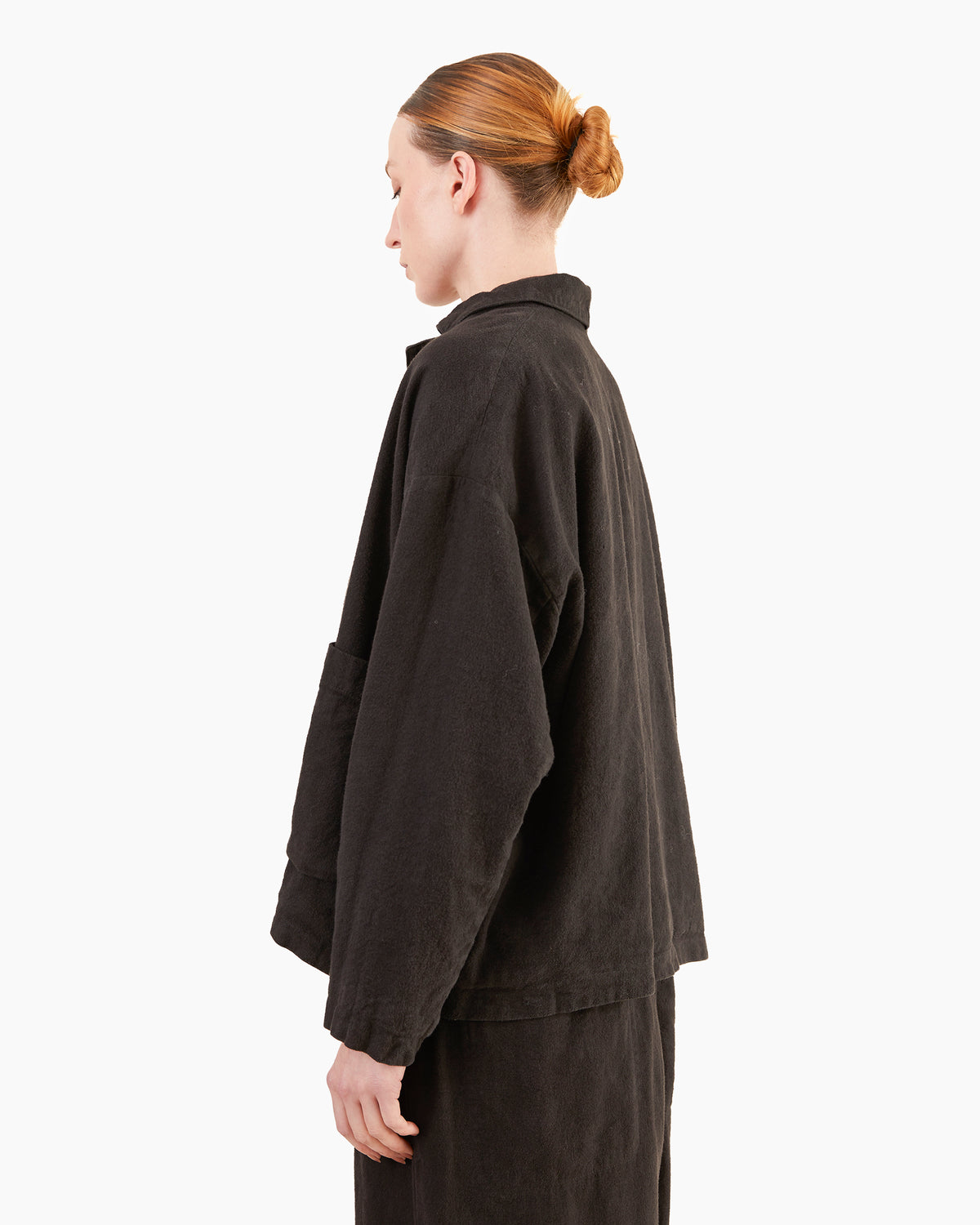 Pas de Calais Brushed Linen/Cotton Twill Relaxed Coverall Jacket in Black