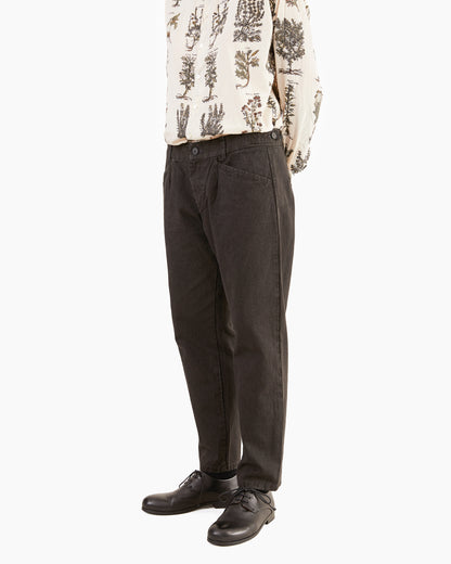 Pas de Calais Organic Cotton/Linen Twill Loose Slim Pants in Black
