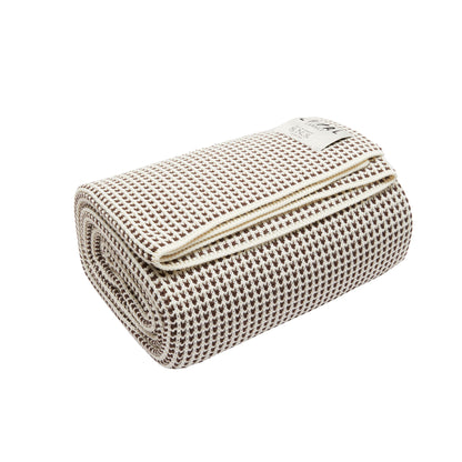 SNS Herning Loyal Blanket in Natural White x Chocolate