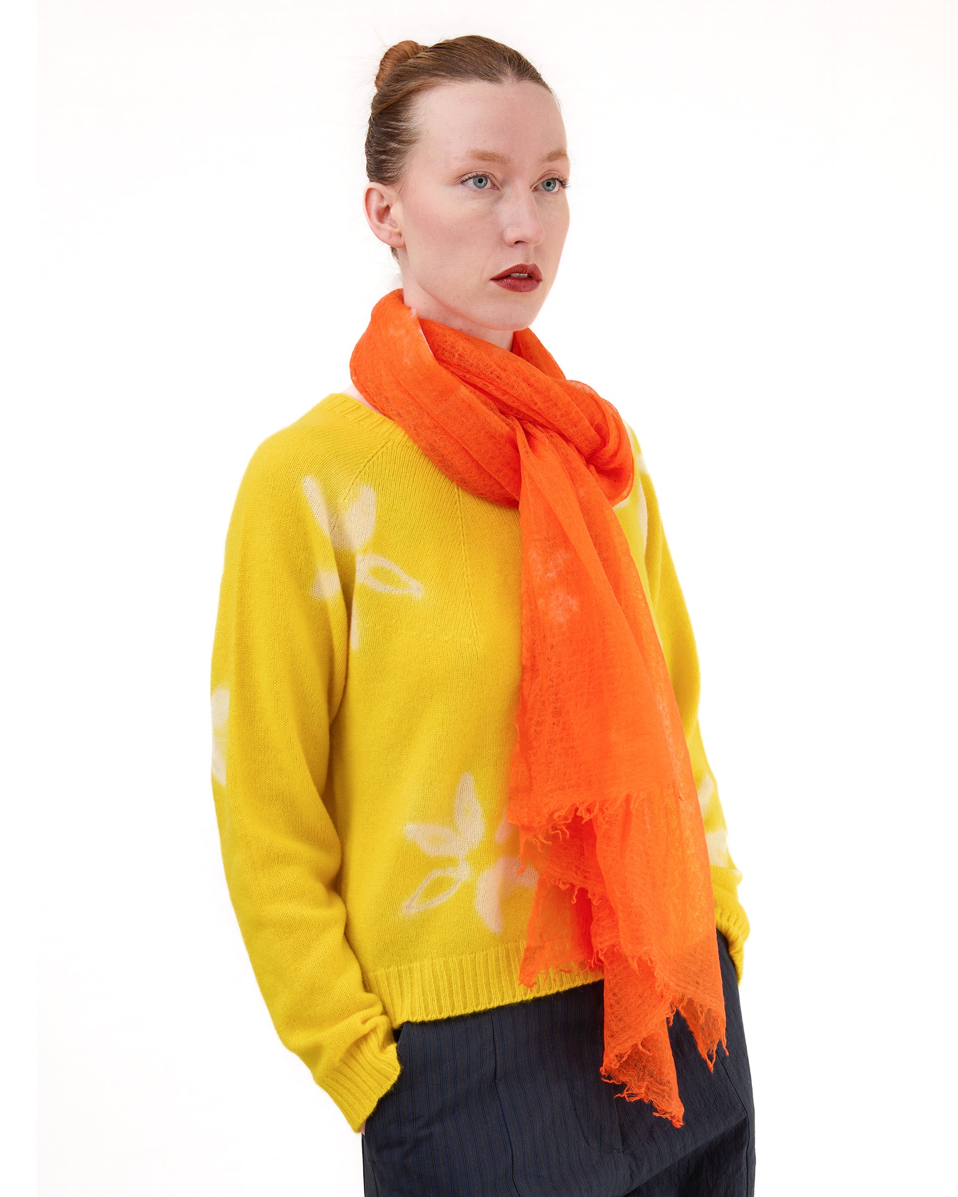 Suzusan Handwoven Featherweight Cashmere Shawl in Orange/ White