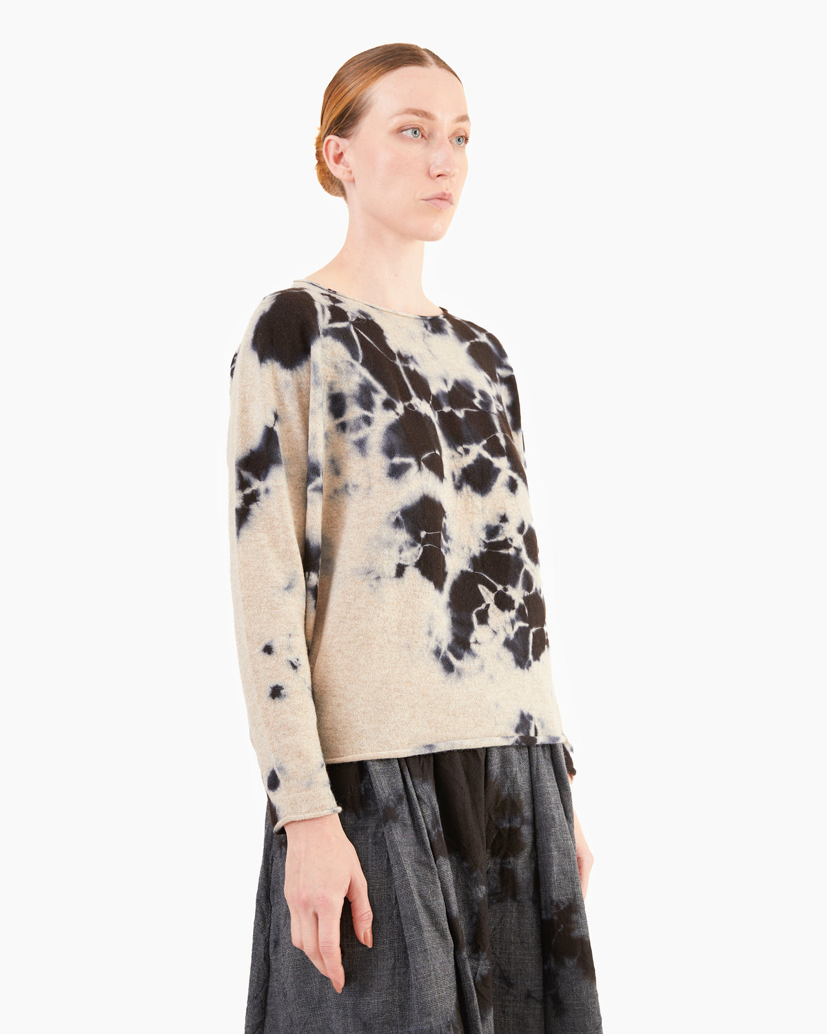 Suzusan Cashmere Wide Pullover in Black-Sand