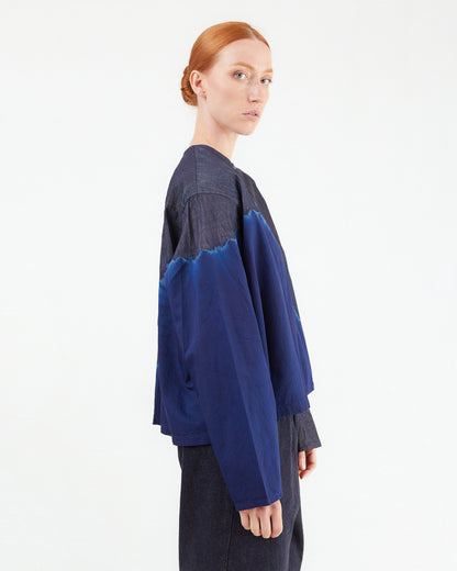 Suzusan Boushi Somewake Shibori Denim Collarless Blouse in Indigo/ Navy