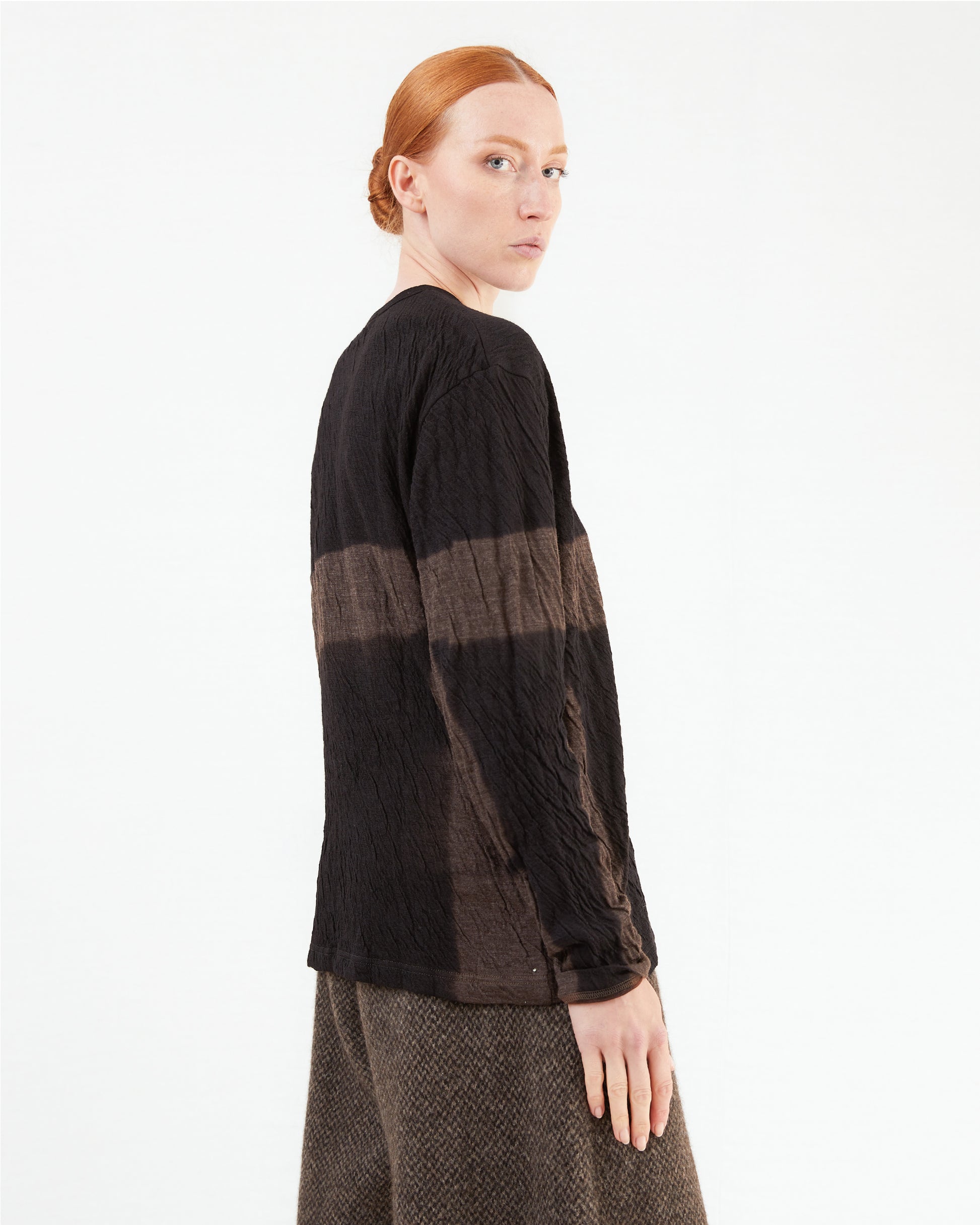 Suzusan Jersey Itajime Shibori L/S T-Shirt in Black/ Umber
